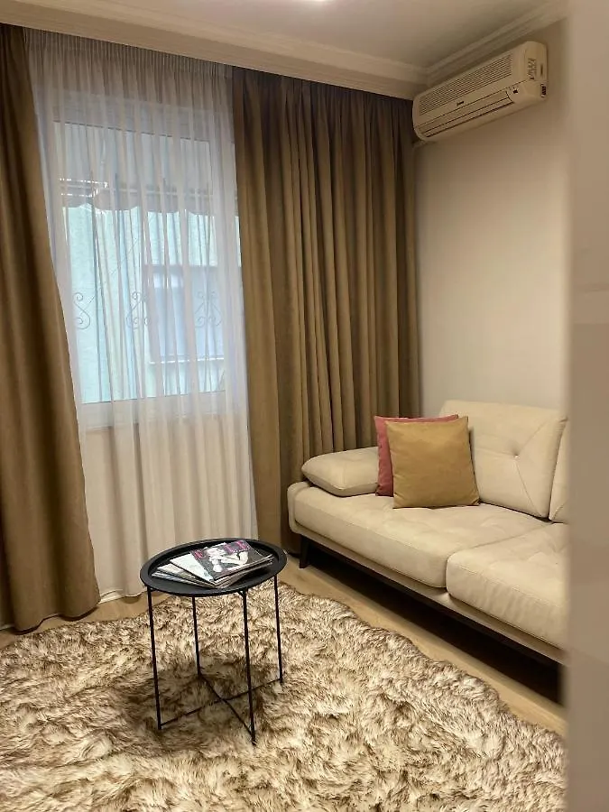 City Rest Bllok Tirana